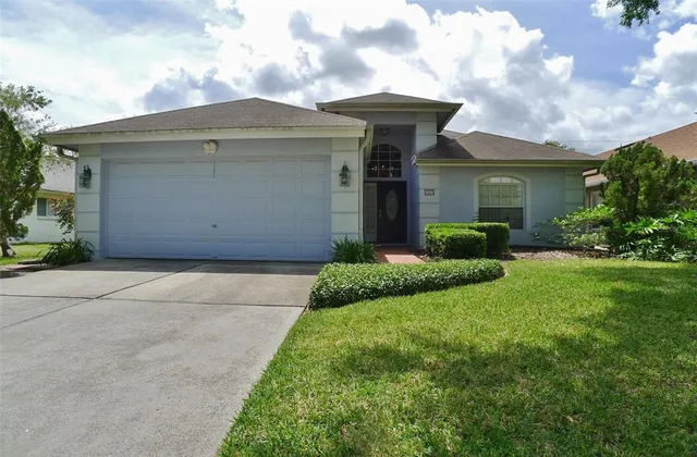 $2,350 | 1557 Scotch Pine Drive, Brandon, FL 33511