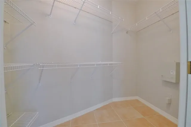 $2,350 | 1557 Scotch Pine Drive, Brandon, FL 33511