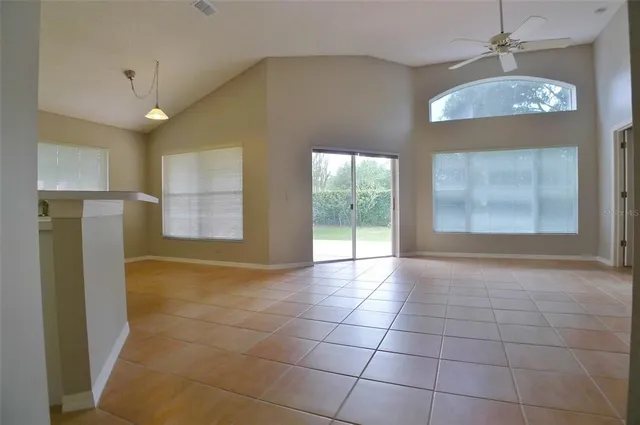 $2,350 | 1557 Scotch Pine Drive, Brandon, FL 33511