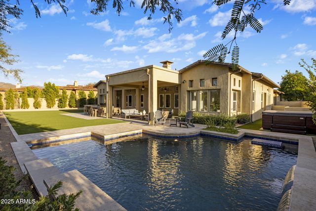 a view of outdoor space yard deck and patio