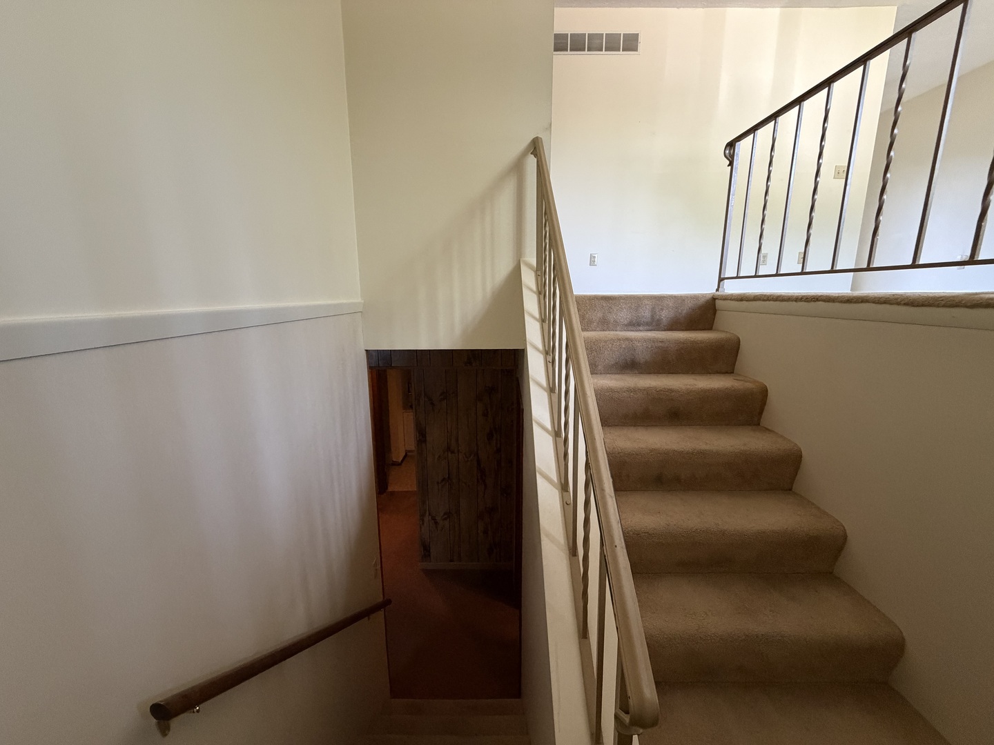 101 South Parkside Road Normal, IL 61761 - Photo 17 of 37