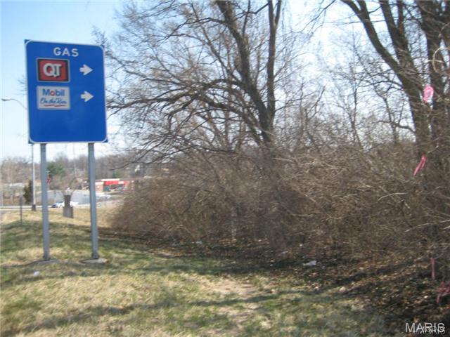 10066 Big Bend Road Crestwood, MO 63126 - Photo 2 of 8