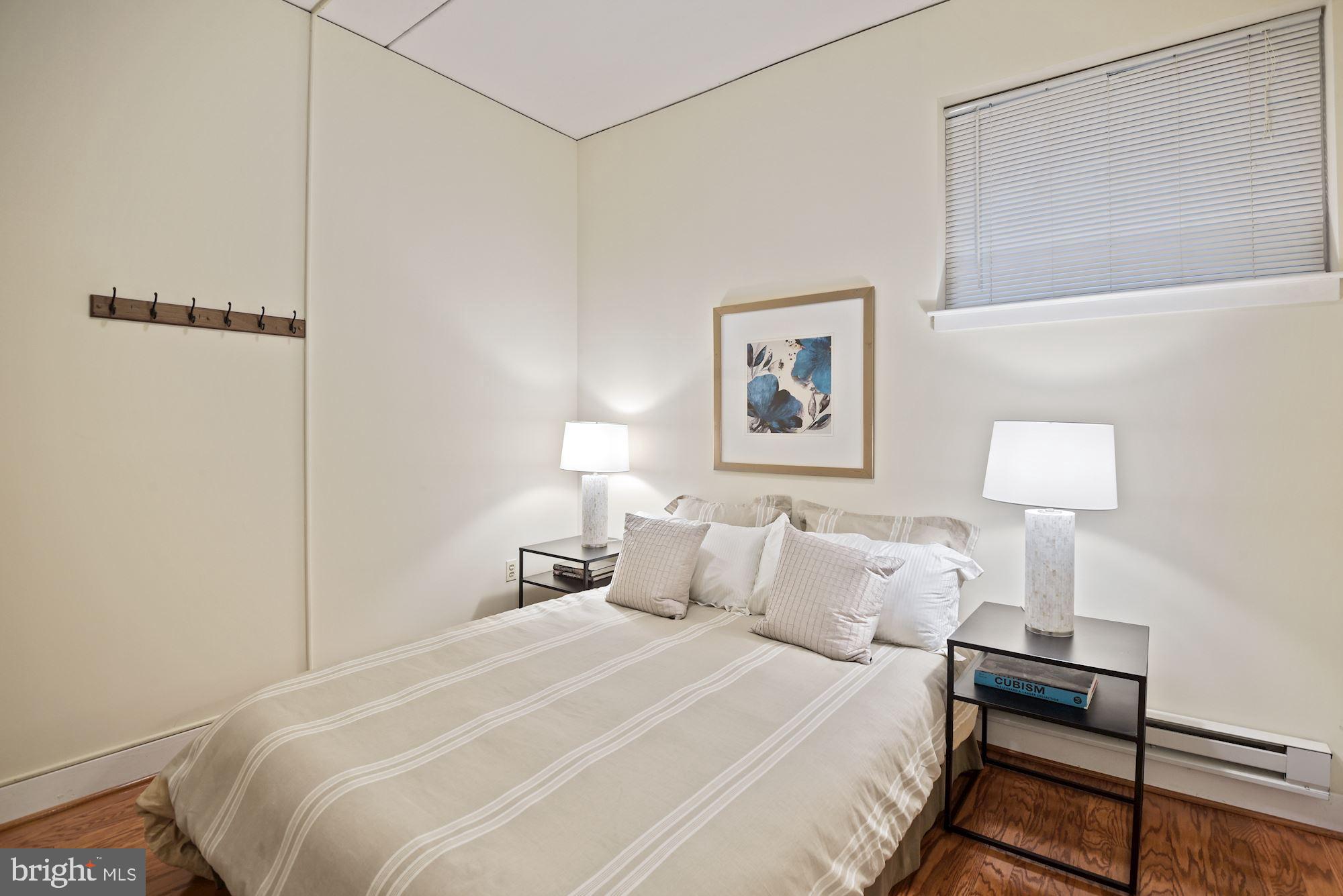 902 Bonifant Street, Unit A Silver Spring, MD 20910 - Photo 19 of 32 Gallery Image 19
