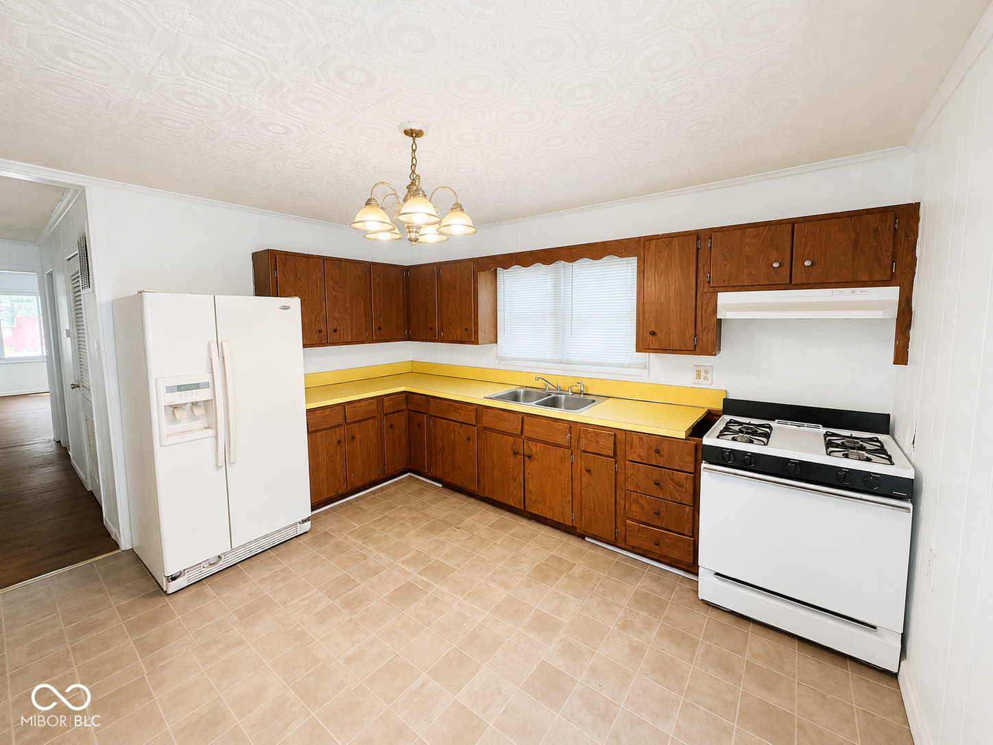 1016 East 29th Street Anderson, IN 46016 - Photo 11 of 22