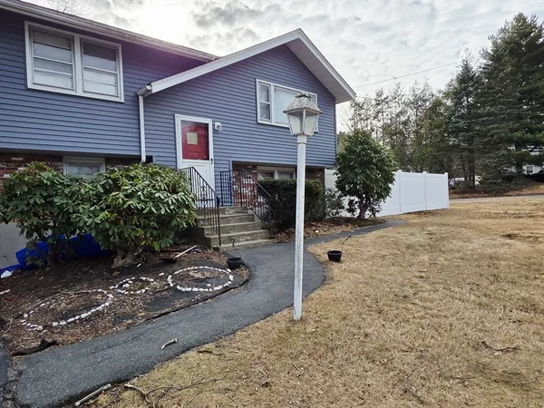 $715,000 | 2196 Central Street, Stoughton, MA 02072