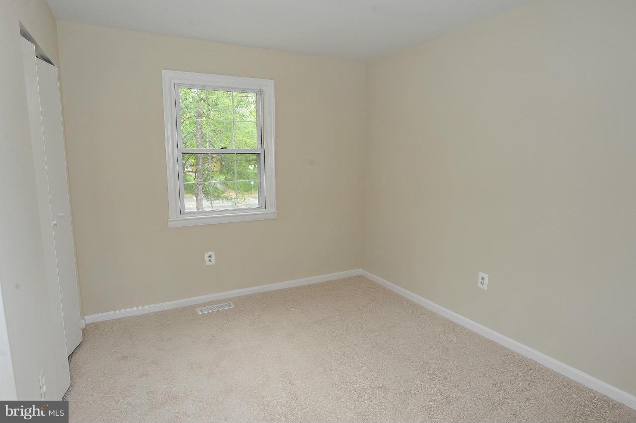 8106 Kenova Lane Springfield, VA 22153 - Photo 18 of 23 Bedroom