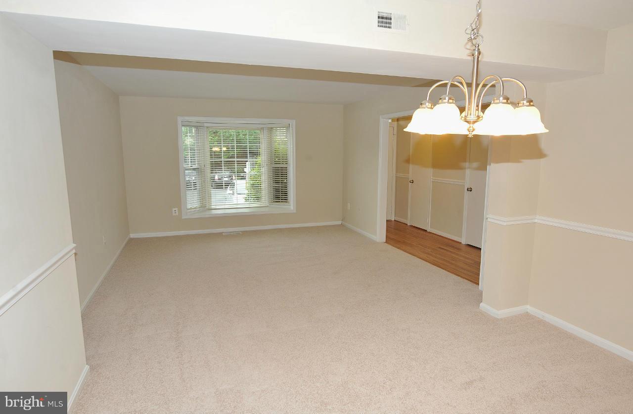 8106 Kenova Lane Springfield, VA 22153 - Photo 9 of 23 Living Room