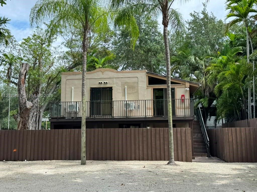 2107 Secoffee Street, Unit 3 Miami, FL 33133 - Photo 5 of 7