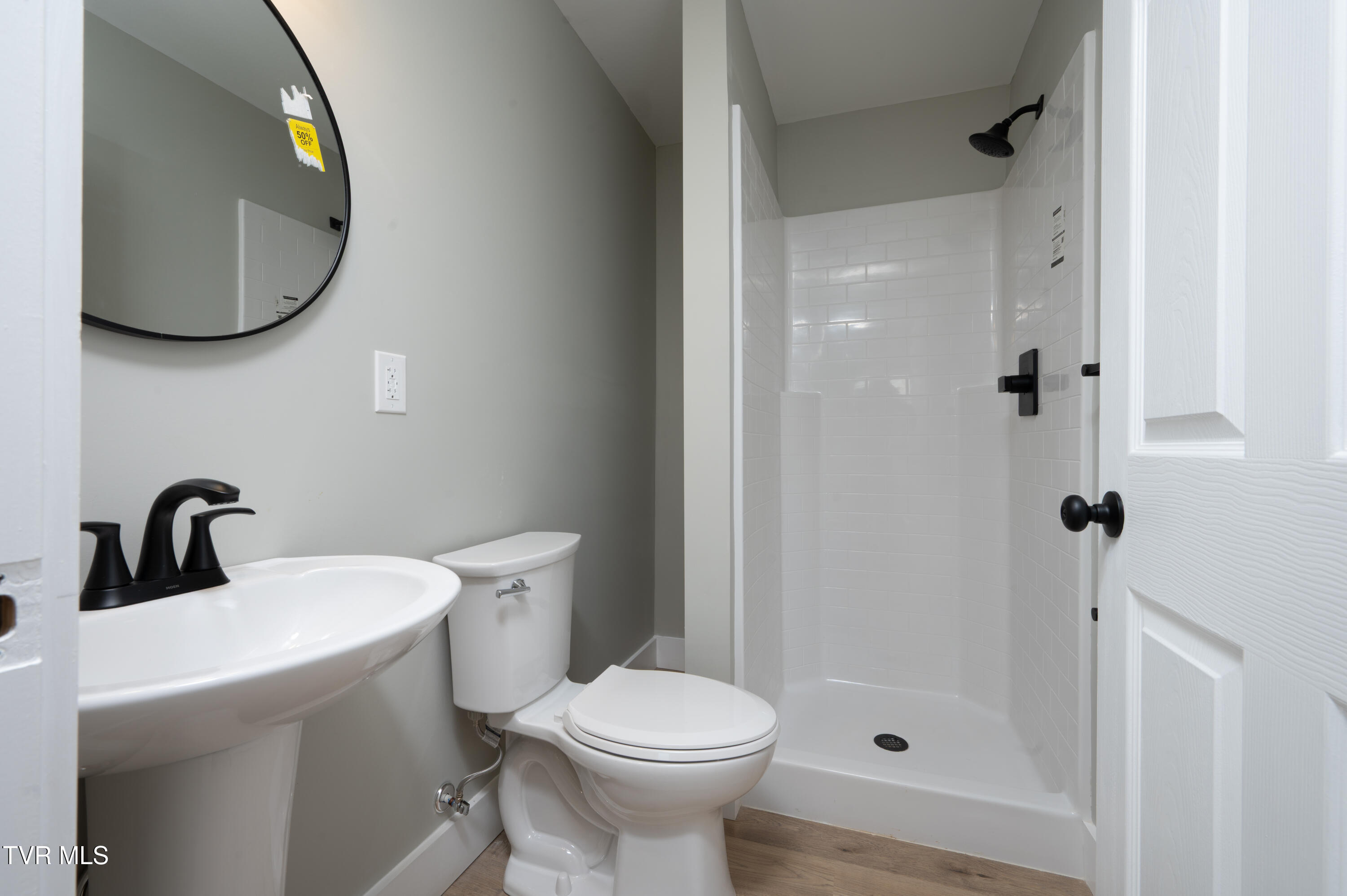 504 West Cedar Street Bristol, TN 37620 - Photo 14 of 20 W Cedar St-33