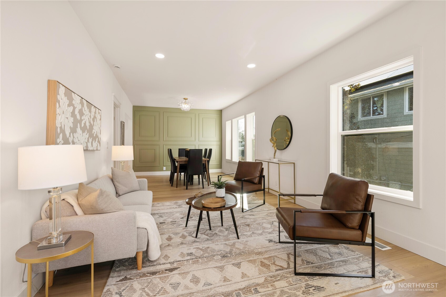 4723 South Findlay Street Seattle, WA 98118 - Photo 5 of 18