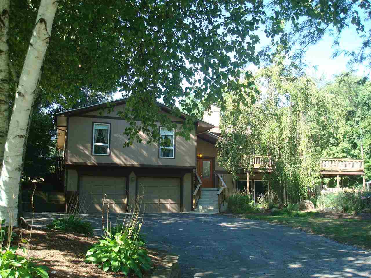 2715 North River Road Marion, IN 46952 - Photo 2 of 28 Gallery Image 2