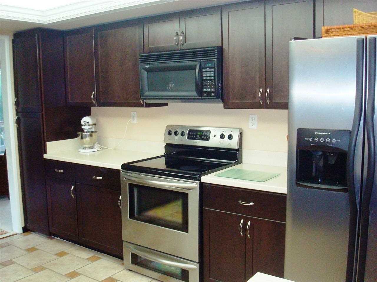 2715 North River Road Marion, IN 46952 - Photo 11 of 28 Gallery Image 11