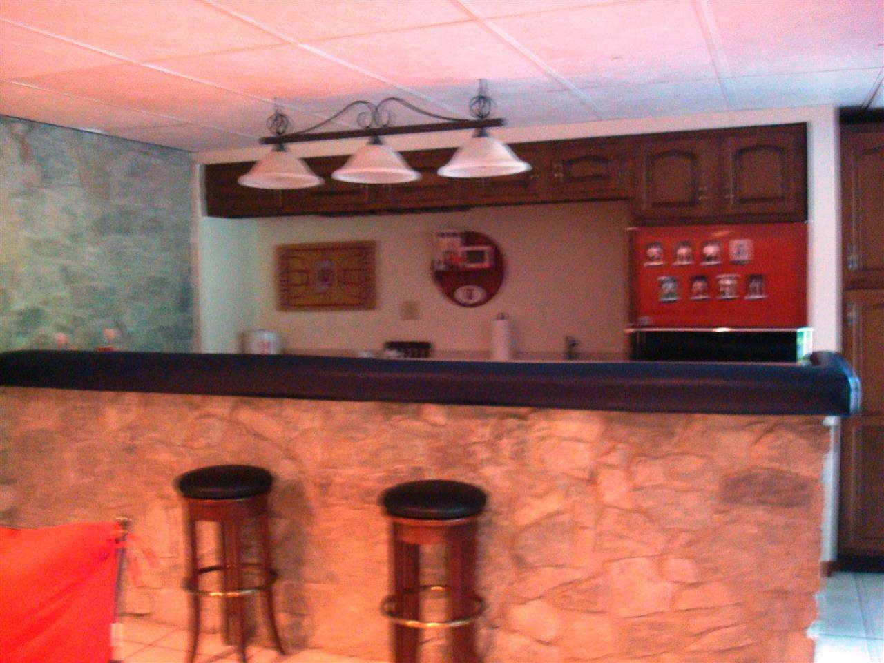 2715 North River Road Marion, IN 46952 - Photo 13 of 28 Gallery Image 13