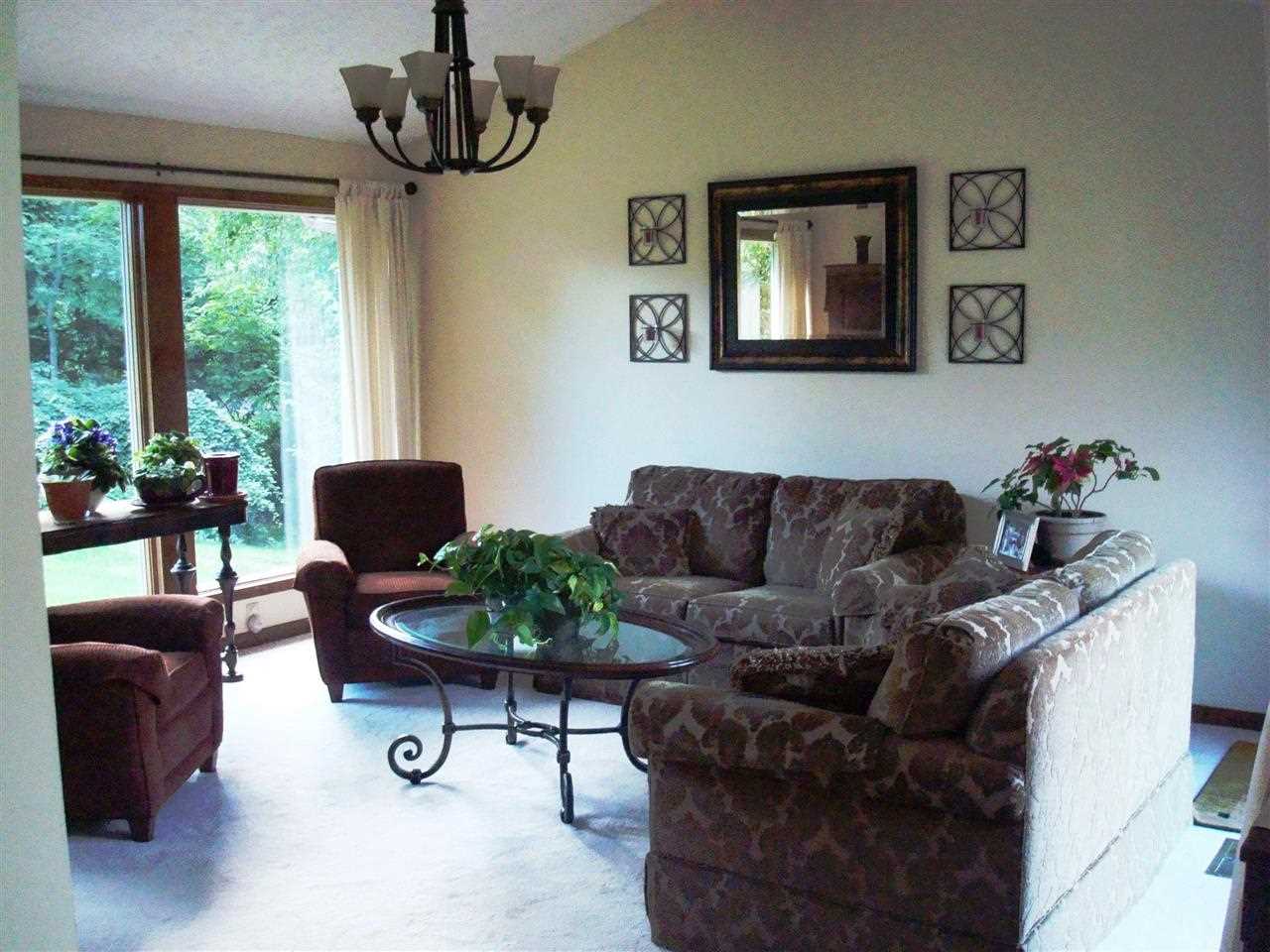 2715 North River Road Marion, IN 46952 - Photo 6 of 28 Gallery Image 6