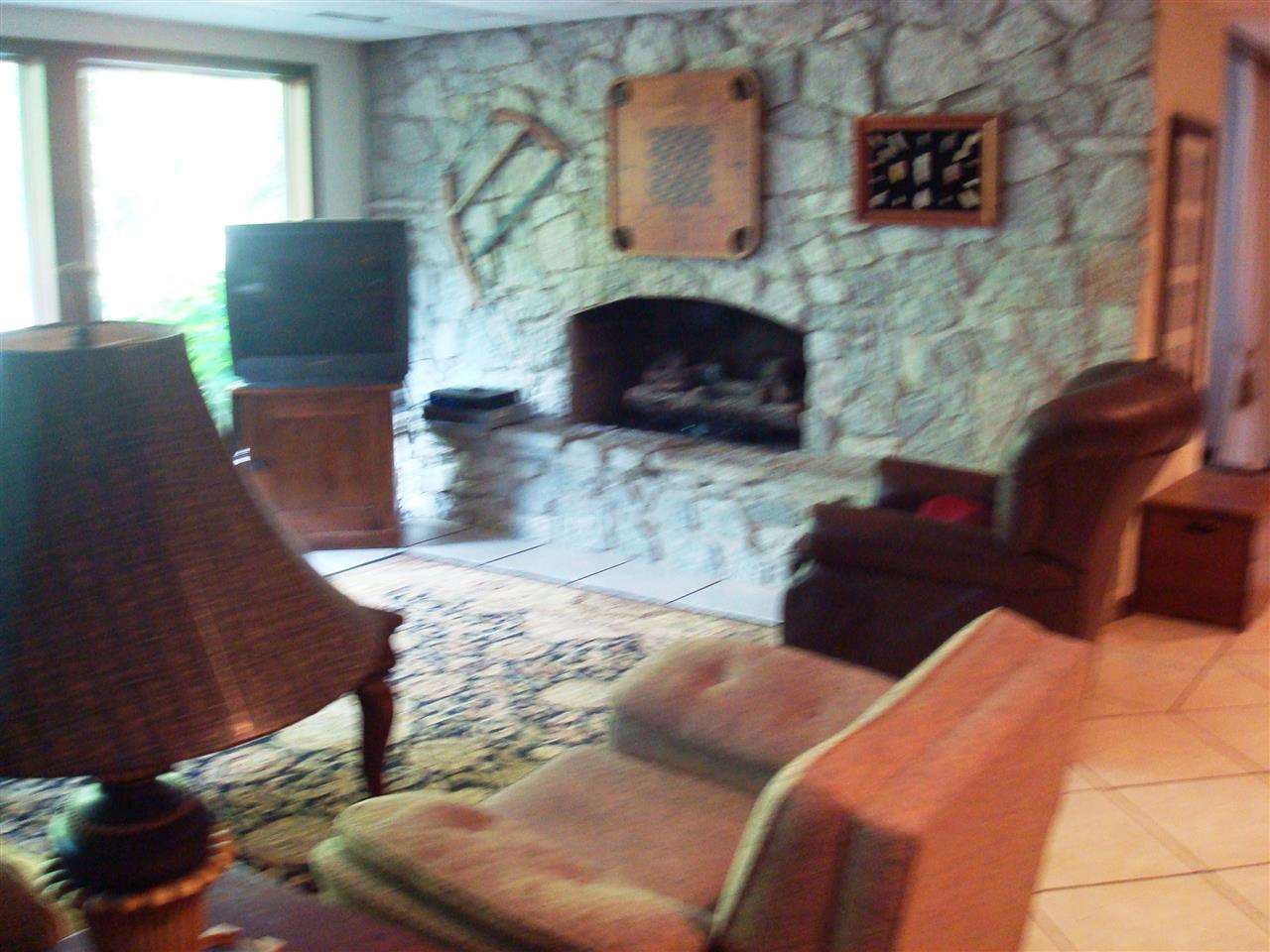 2715 North River Road Marion, IN 46952 - Photo 7 of 28 Gallery Image 7