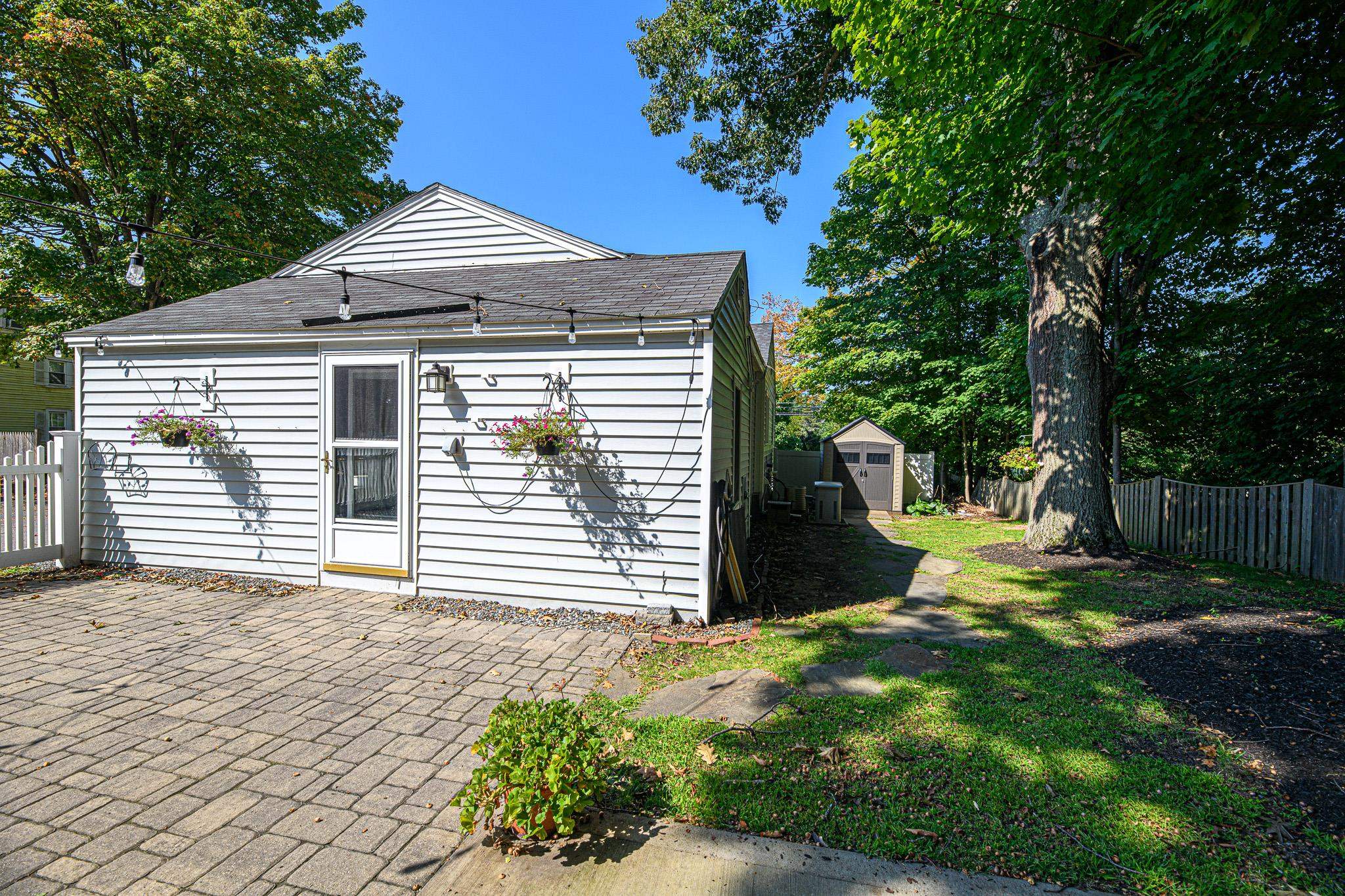 95 Exeter Road Hampton, NH 03842 - Photo 17 of 31