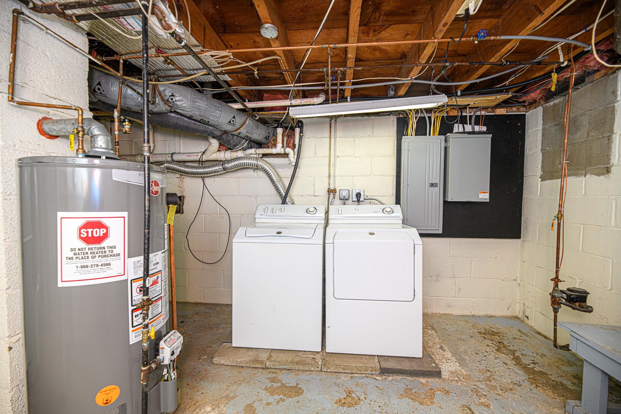 95 Exeter Road Hampton, NH 03842 - Photo 19 of 31