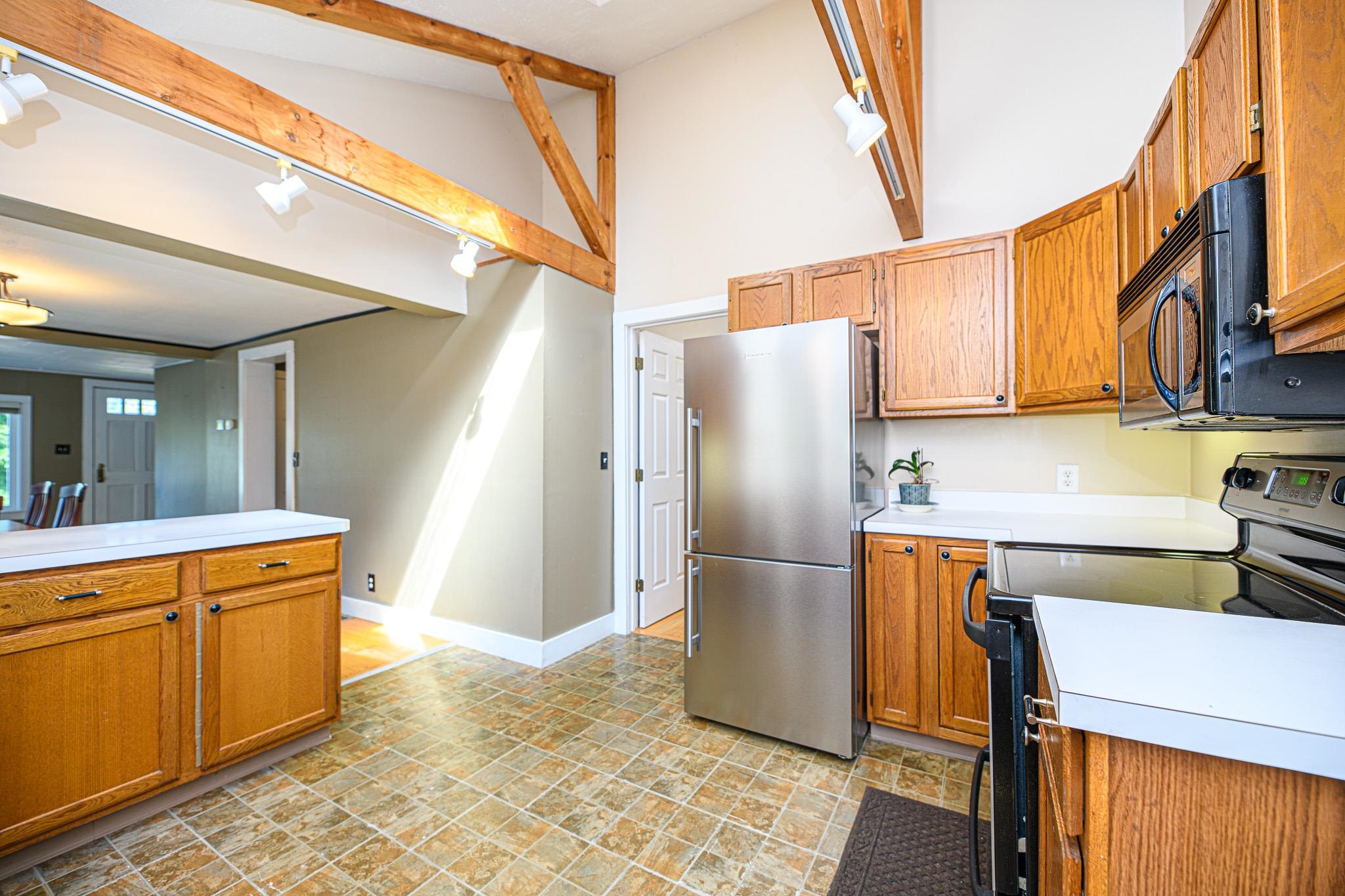 95 Exeter Road Hampton, NH 03842 - Photo 29 of 31