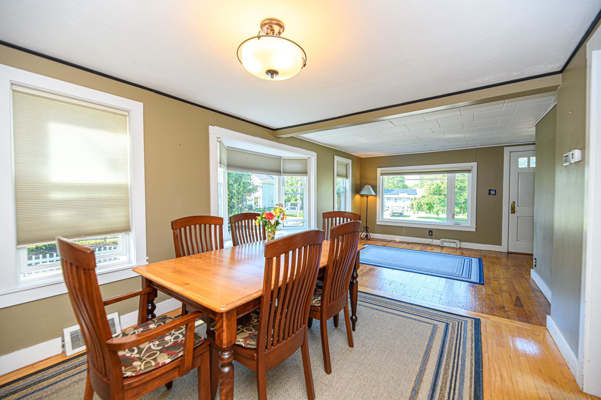 95 Exeter Road Hampton, NH 03842 - Photo 3 of 31