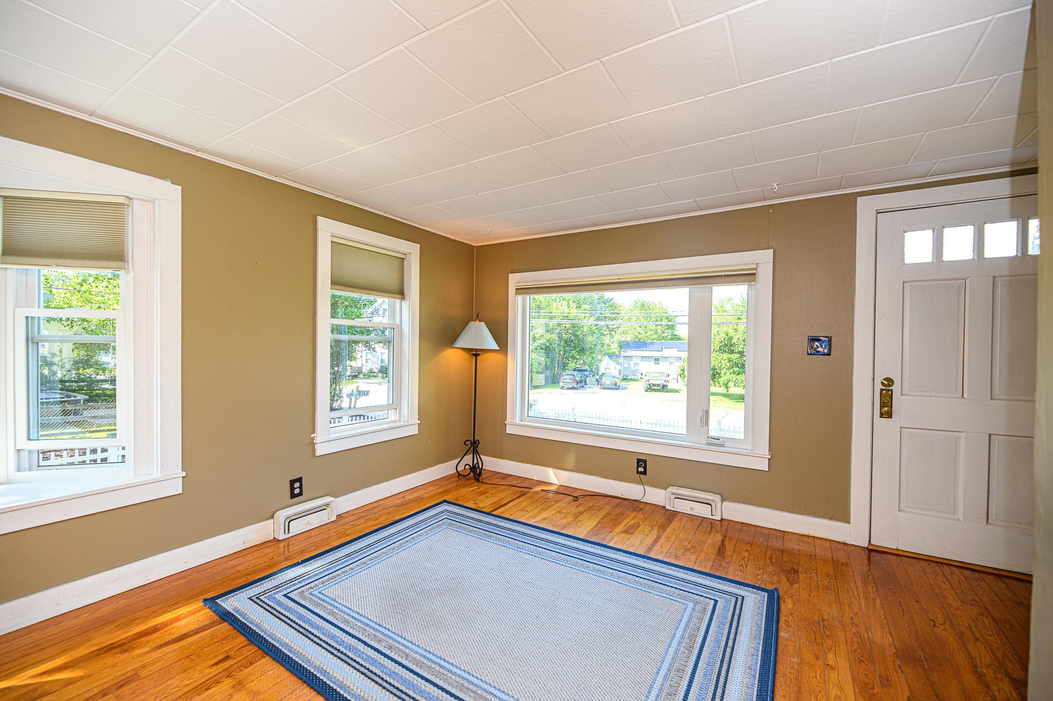 95 Exeter Road Hampton, NH 03842 - Photo 5 of 31