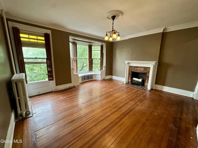 $1,400 | 39 South Lake Avenue, Unit 3, Albany, NY 12203