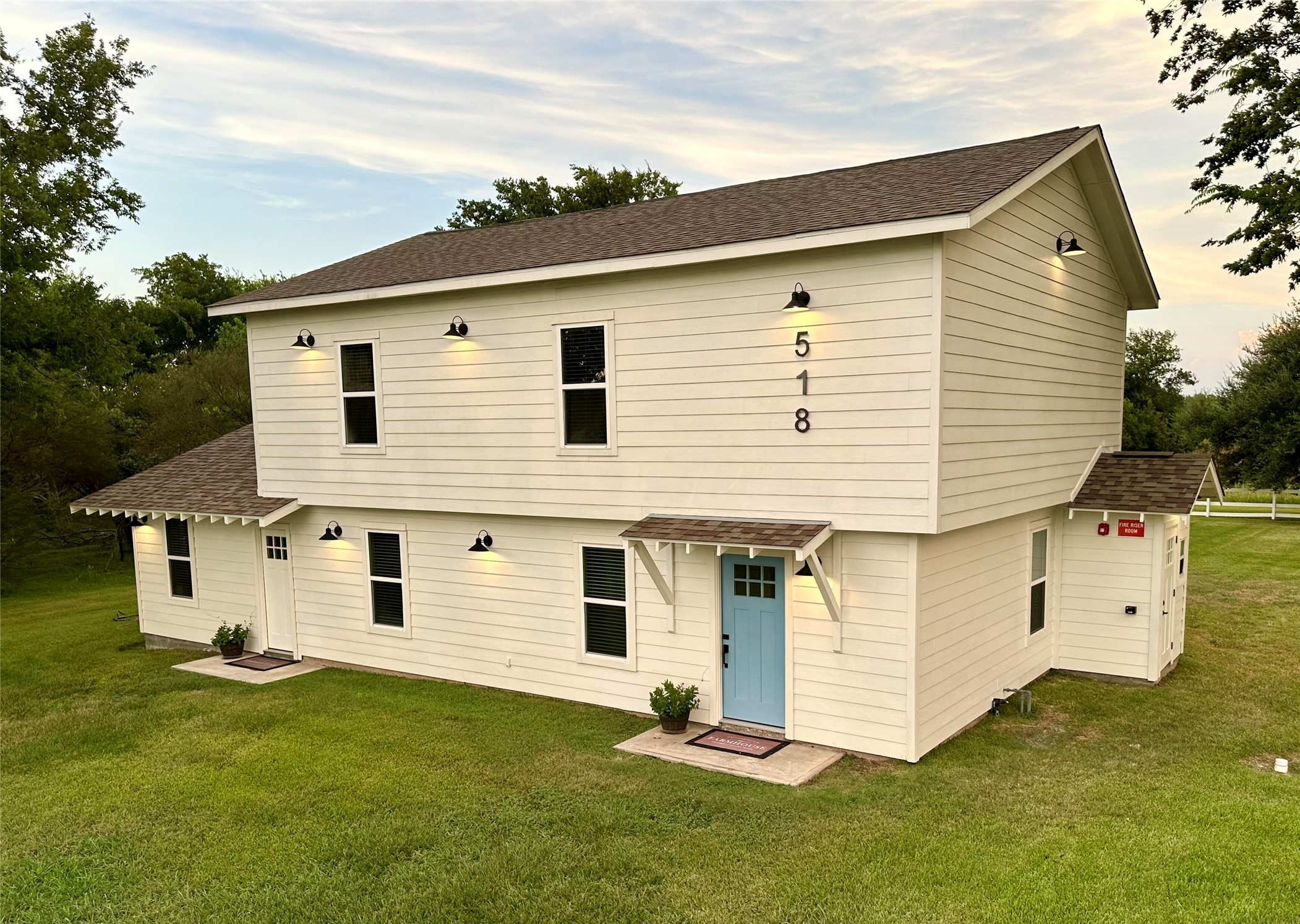 518 Anton Stade Road Rosenberg, TX 77471 - Photo 13 of 37 a front view of a house with a yard
