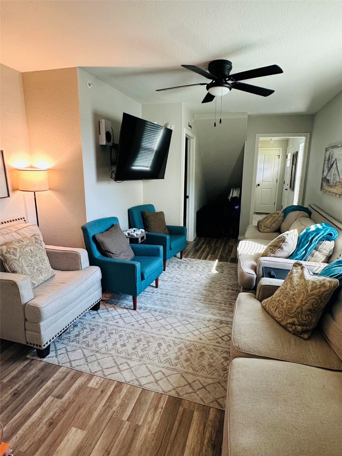 518 Anton Stade Road Rosenberg, TX 77471 - Photo 14 of 37 a living room with furniture and a flat screen tv