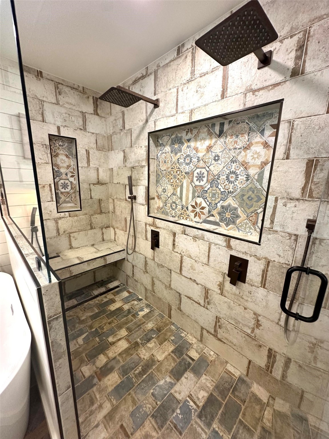 518 Anton Stade Road Rosenberg, TX 77471 - Photo 9 of 37 a bathroom with a shower toilet and sink