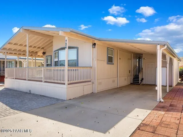 $379,900 | 724 North Mesquite Tree Drive, Dewey, AZ 86327