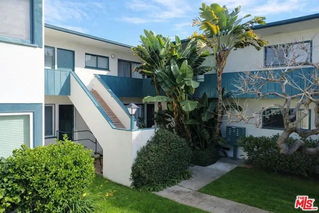 $3,000 | 2041 Euclid Street, Unit 16, Santa Monica, CA 90405