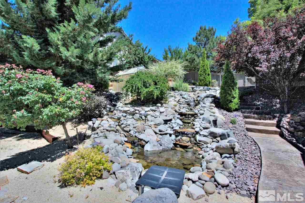 1094 University Ridge Drive Reno, NV 89512 - Photo 21 of 23 a picture of trees