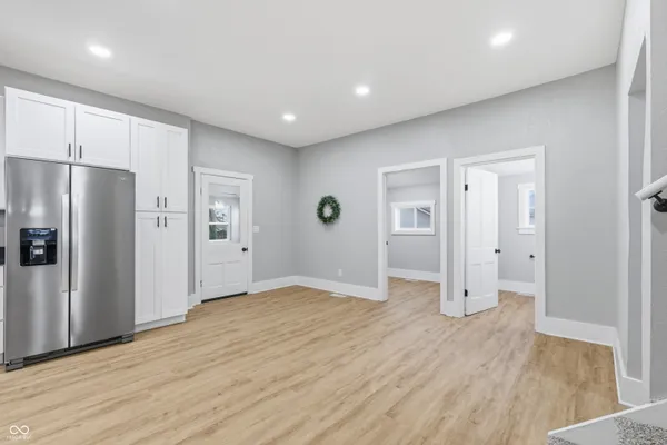 $364,900 | 350 South Broadway Street, Atlanta, IN 46031