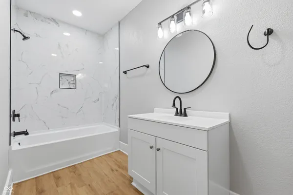 $364,900 | 350 South Broadway Street, Atlanta, IN 46031