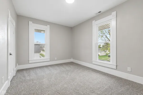 $364,900 | 350 South Broadway Street, Atlanta, IN 46031