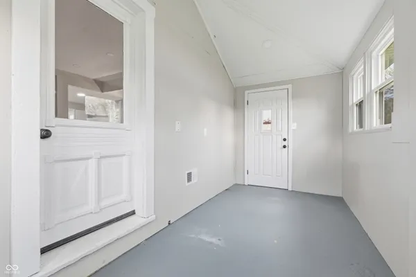 $364,900 | 350 South Broadway Street, Atlanta, IN 46031