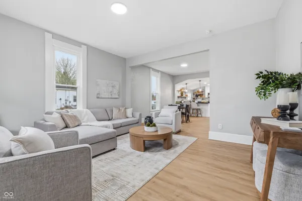 $364,900 | 350 South Broadway Street, Atlanta, IN 46031