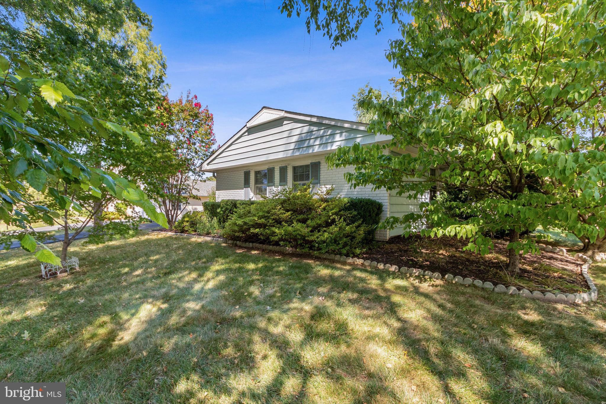 13120 Poplar Tree Road Fairfax, VA 22033 - Photo 3 of 31 Front