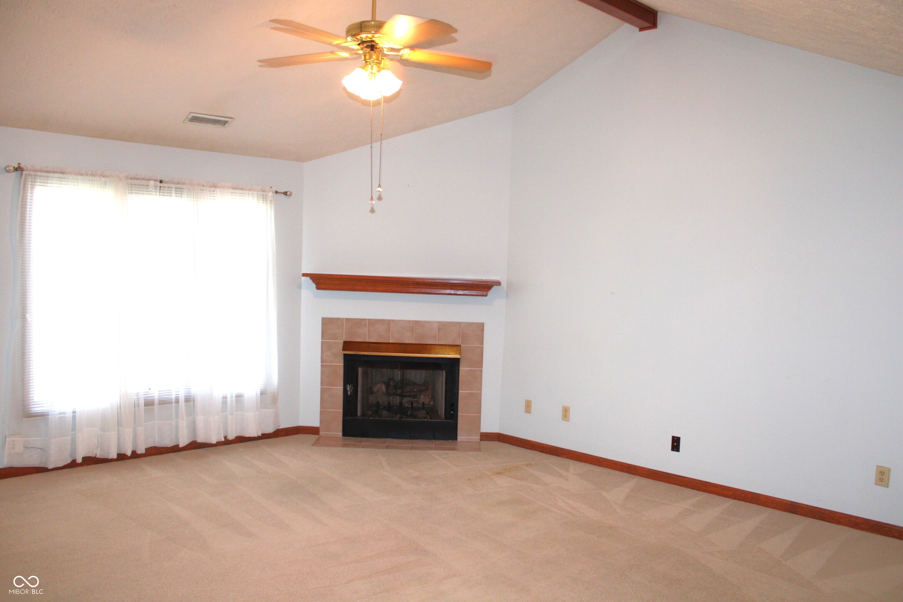 126 Old Farm Road Danville, IN 46122 - Photo 3 of 19 Gallery Image 3