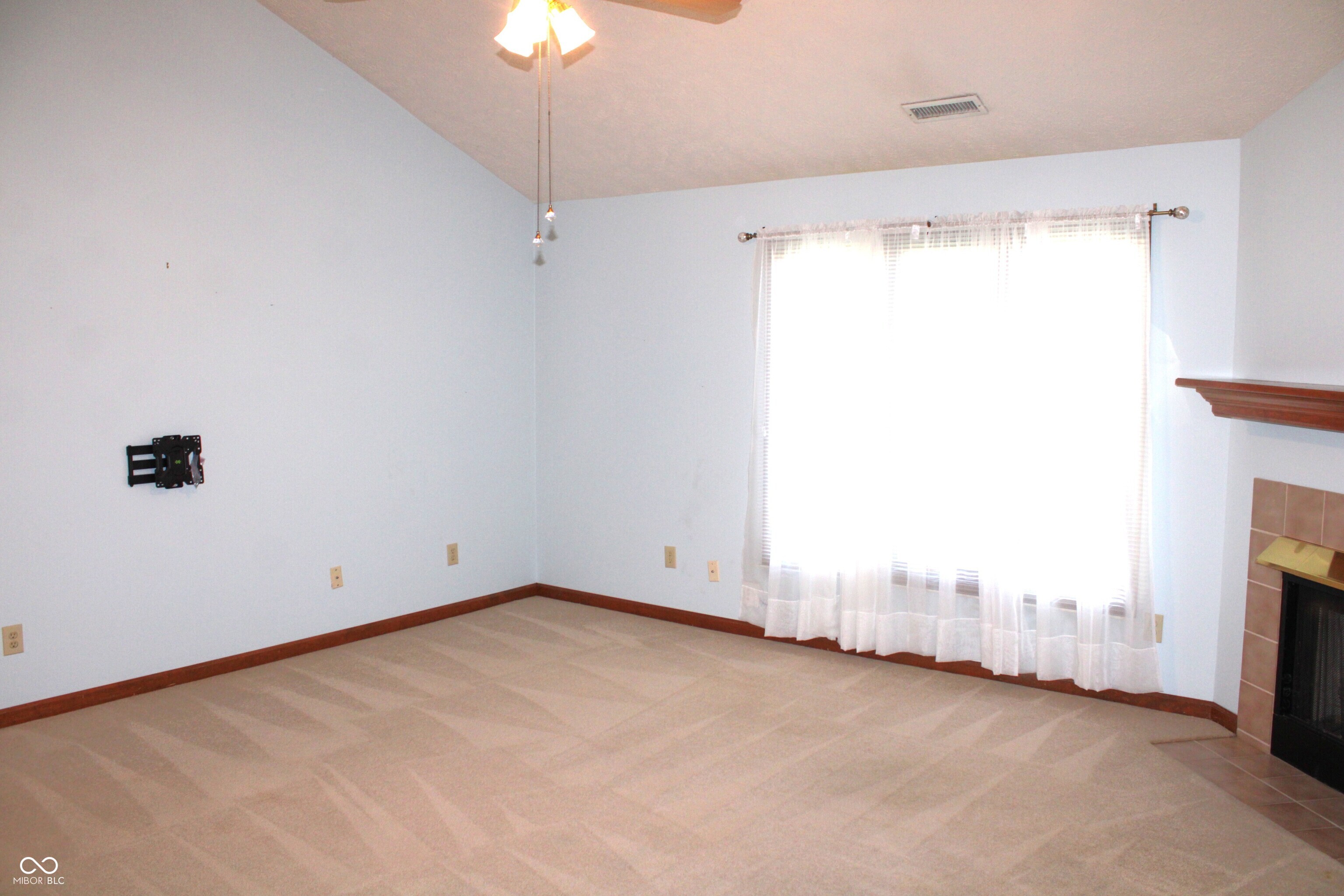 126 Old Farm Road Danville, IN 46122 - Photo 4 of 19 Gallery Image 4