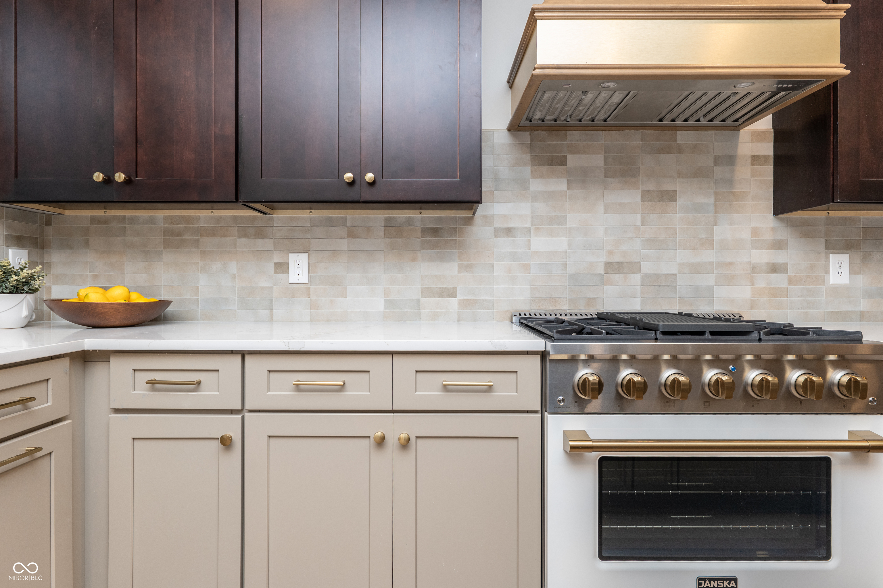 5259 Broadway Street Indianapolis, IN 46220 - Photo 11 of 42