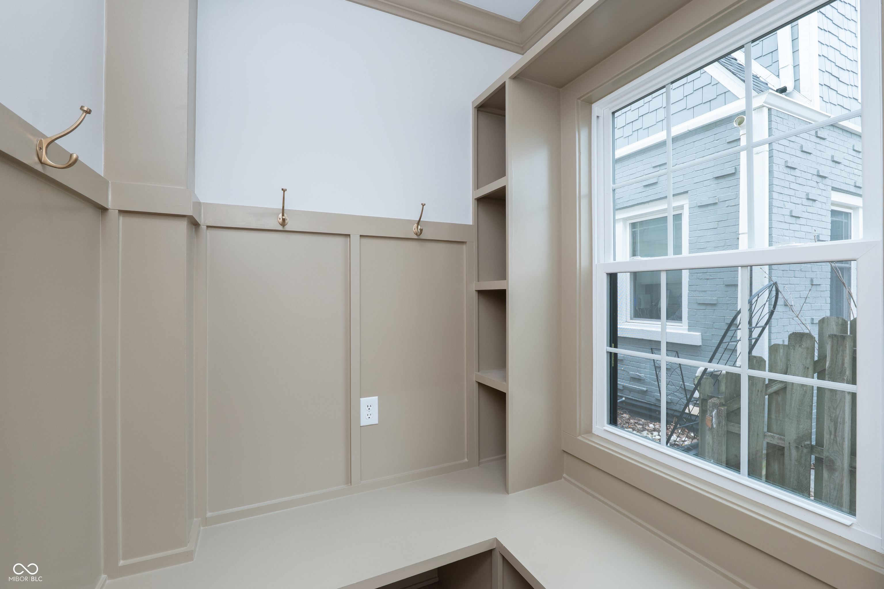 5259 Broadway Street Indianapolis, IN 46220 - Photo 13 of 42