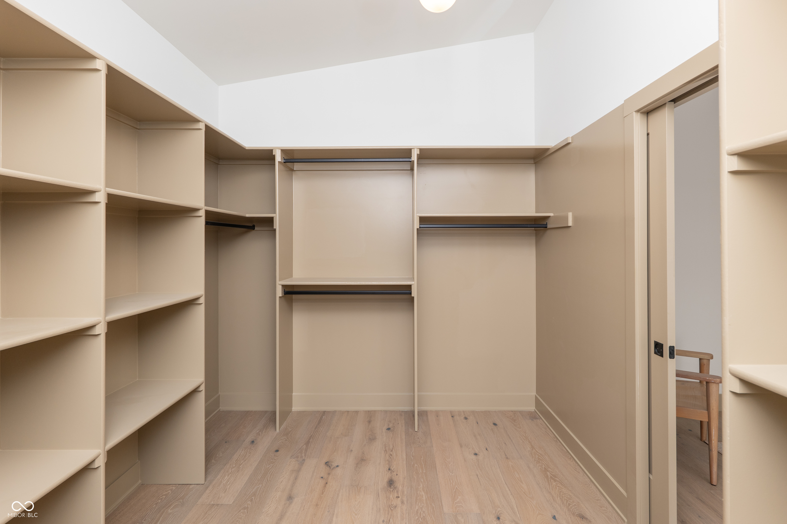 5259 Broadway Street Indianapolis, IN 46220 - Photo 25 of 42