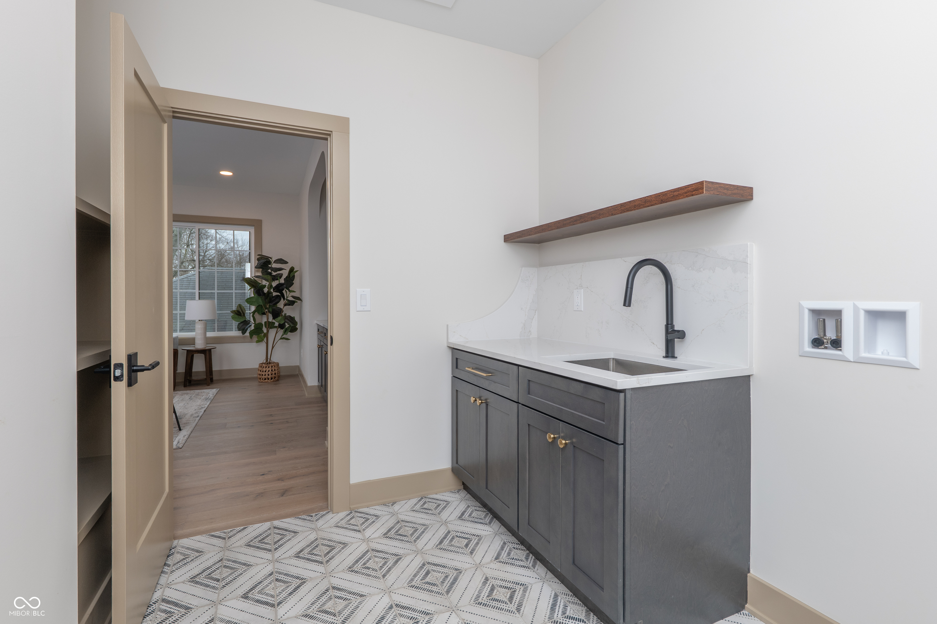 5259 Broadway Street Indianapolis, IN 46220 - Photo 28 of 42