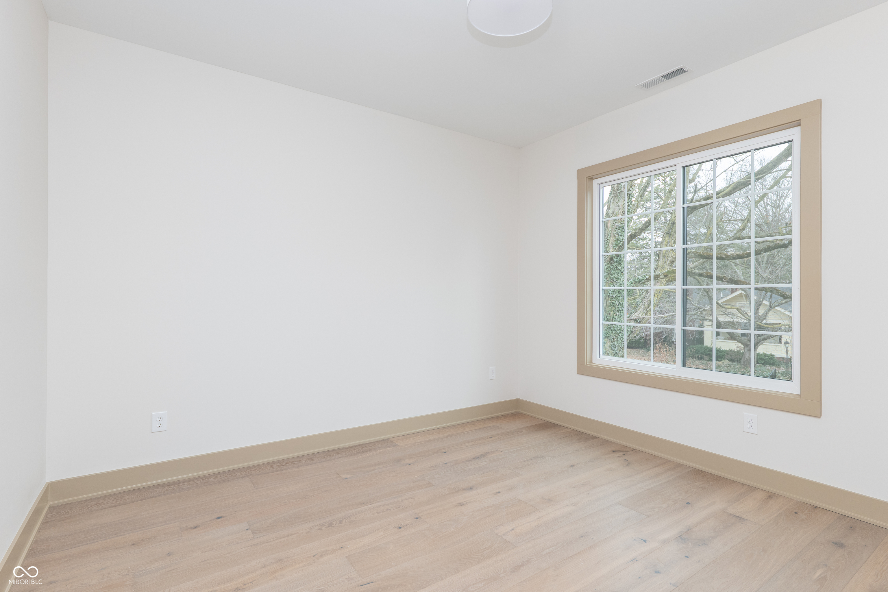 5259 Broadway Street Indianapolis, IN 46220 - Photo 35 of 42