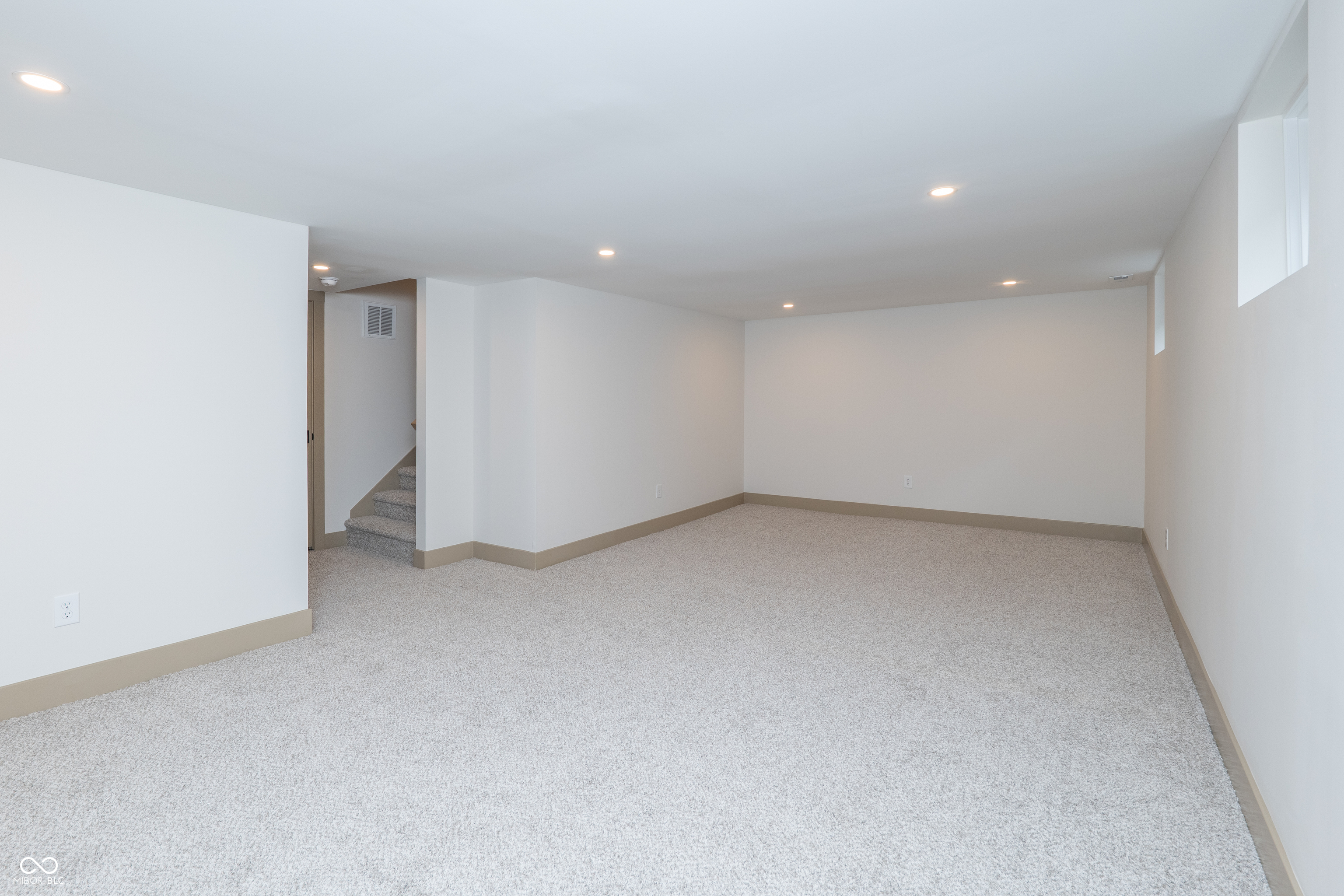 5259 Broadway Street Indianapolis, IN 46220 - Photo 37 of 42