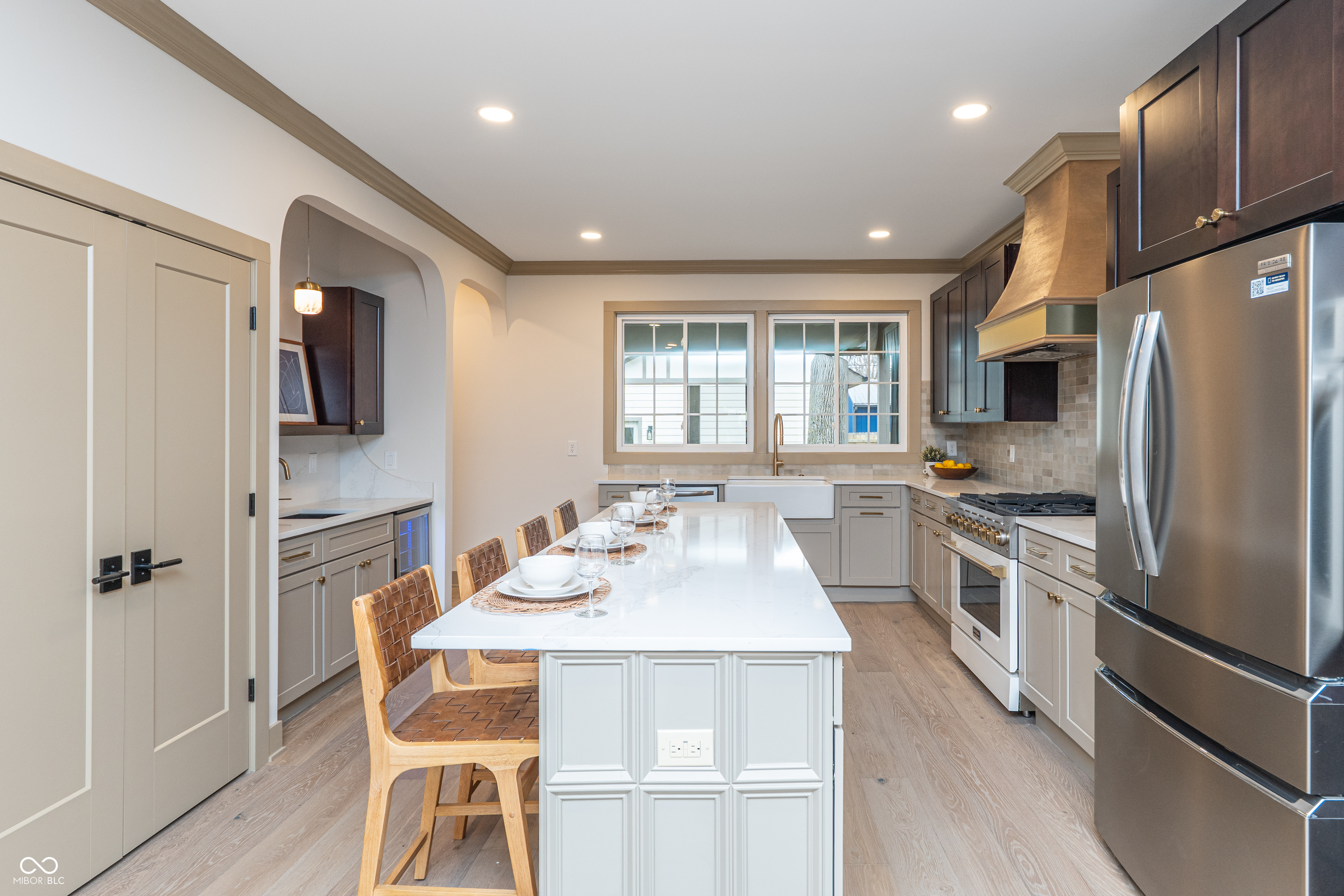 5259 Broadway Street Indianapolis, IN 46220 - Photo 9 of 42