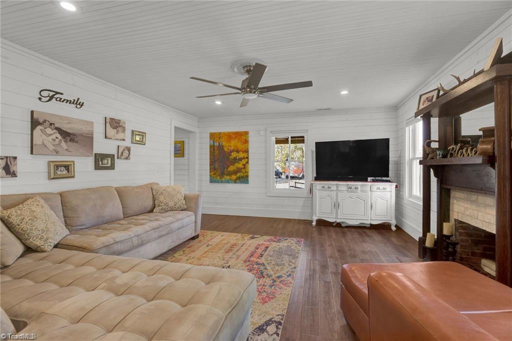 1381 South Friendship Road Germanton, NC 27019 - Photo 17 of 47
