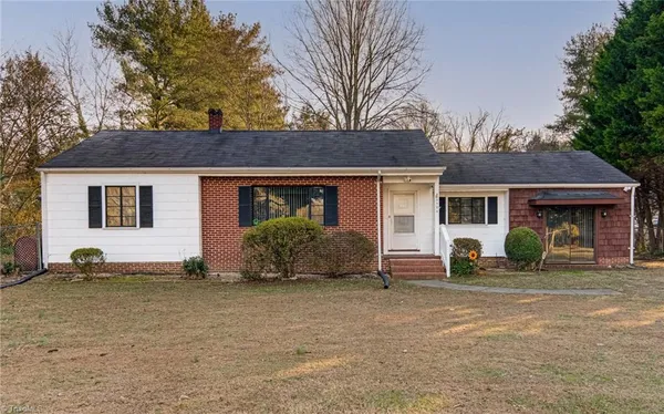 $270,000 | 3924 Vest Mill Road, Winston-Salem, NC 27103