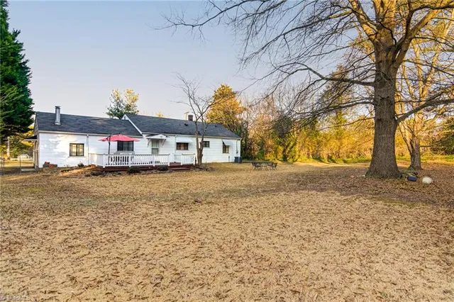 $270,000 | 3924 Vest Mill Road, Winston-Salem, NC 27103