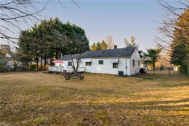 $270,000 | 3924 Vest Mill Road, Winston-Salem, NC 27103
